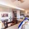 3BR Casa Azul - Beachfront Home in Laguna & Layan Chom Tawan and Maan Tawan Residences