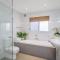 Binalong House by HolidayCo