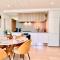 Highrise best location 2baths - ملبورن