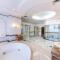 Grand Mercure Hotel Hualing - 乌鲁木齐