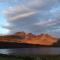 Skye Mountain Cottage- Spectacular views - Torrin