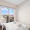 WelHome - Breathtaking View 1BR Apt in Damac Hills 2 - Dubaj