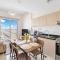 WelHome - Breathtaking View 1BR Apt in Damac Hills 2 - Dubaj