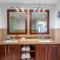 Maho Beach House - Elegant 1 Bedroom - Ocean View - Maho Reef