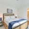 Charming Charlotte Townhome 6 Mi to Downtown!