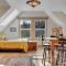 Mendocino Redwood Retreat - Sunrise Cottage