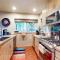Hemlock Hideaway - Ilwaco