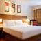 Holiday Inn Resort Phuket Surin Beach, an IHG Hotel - 苏林海滩