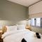 CANVAS Color Your Stay