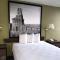 Super 8 by Wyndham Austin North/University Area