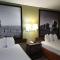 Super 8 by Wyndham Austin North/University Area