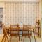 Haiyan Design House - Feel like a vacation at city