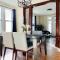 Abode à la Mode / Centrally Located 2BR/1BA Home