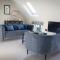 Lakeview Barn, sleeps 5-7 Guests new inside
