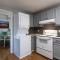 Cozy Modern Farmhouse 2 Bedroom Apartment - Torrington