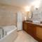 St Peters Bay 211 apts