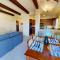 LV217 Superb 2 Bedroom Overlooking the Lap Pool - لا كينتا