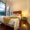 Immaculate 3 Bed City Home - Close to Everything!