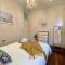 Immaculate 3 Bed City Home - Close to Everything!