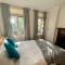 Immaculate 3 Bed City Home - Close to Everything!
