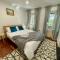 Immaculate 3 Bed City Home - Close to Everything!