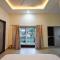 Green Villa - Peaceful Location, Luxury Rooms - 200 Meters from Bus Stand & 500 Meters from Udaipur City Railway Station