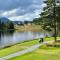 Lakefront Villa, exclusive leisure property near Vrådal Golf, Straand Summerland & Panorama Ski center