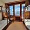 Appartement 2 pièces, proche pistes et commerces, balcon, WIFI, parking disponible - FR-1-502-550