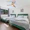 Luxury Getaway with Retreat Heated pool and Jacuzzi L31 - ميامي