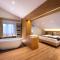 Hotel Iris