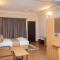 Lake Breeze Apartment