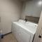 Brand New Rest and Relaxation Apartments - 克洛维斯