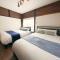 Est house KAMEARI -Entire Tokyo House with Direct Bus Access to Airport and Disney in a Peaceful Local Neighborhood with 24 Hour Shops and Dining Options- - Tokio