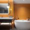 Home2 Suites By Hilton Hotel Guangzhou Baiyun International Airport Branch - Free Shuttle Bus to Guangzhou Baiyun International Airport & Free Deliver Service to Canton Fair Complex During Canton Fair Period - Huadu