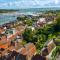 Stunning Luxury Apartment in Central Lymington - Lymington