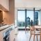 811D High rise Abnb-style 2BR Apt with City view Free parking