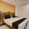 Super OYO Flagship Hotel Golden Nest - Saravli