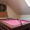 Large family home pool table - Waterlooville