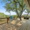 Wine Country Retreat – with a lake view! - Spicewood