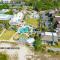 4bd/3ba - Renovated Center Island Home & Garage Apt - Amenity Cards Avail - Pets ok - Fripp Island