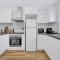 Cheltenham Delight - Renovated Two Bedroom Unit - Cheltenham