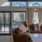 Just Remodeled! The Big Wood Retreat with a Loft