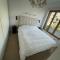 Luxury apartment, private terrace & FREE PARKING - Antwerpen