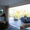 Skyline Serenity Luxe Suite-Private Room - Los Angeles