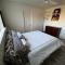 Beautiful 3 Bedroom Vacation Home, 15 Min from Agua Caliente Casino & the Strip - 沙漠温泉