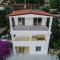 Vila HELENA