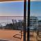 Solaris 711, sea view.