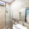TTR Midtown View Hotel
