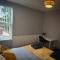 Large 3 bed House Wolverhampton Families and Contractors