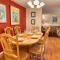 Charming Ketchum Cottage with Gourmet Kitchen